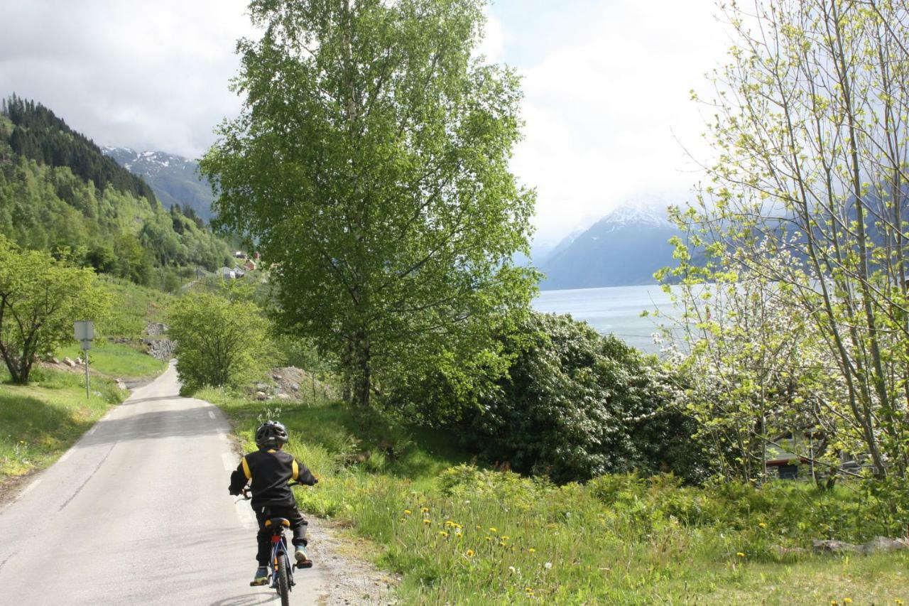 Graaten In Hardangerfjord Vila Lofthus Exterior foto